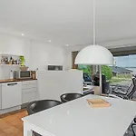 Laila - 50m From The Sea By Interhome *