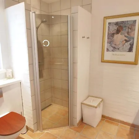 Laila - 50m From The Sea By Interhome