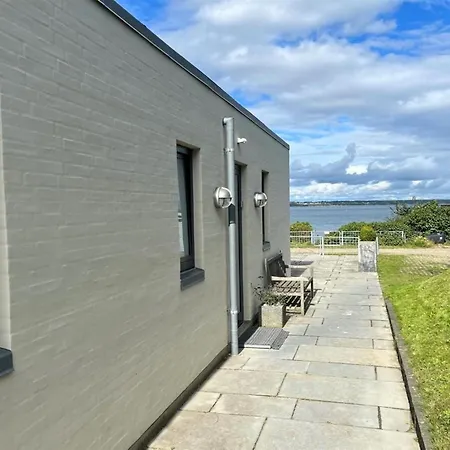 Semesterbostad Laila - 50m From The Sea By Interhome *