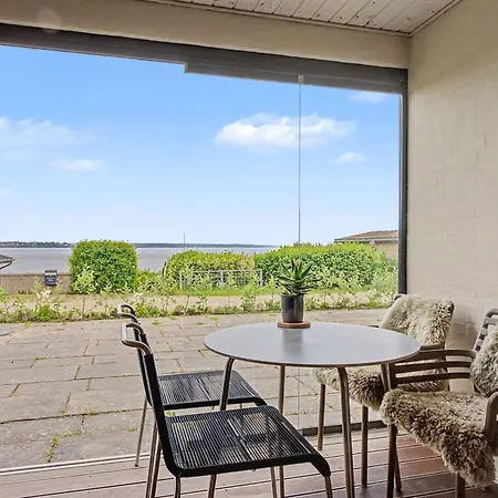 Casa de Férias Laila - 50m From The Sea By Interhome Middelfart